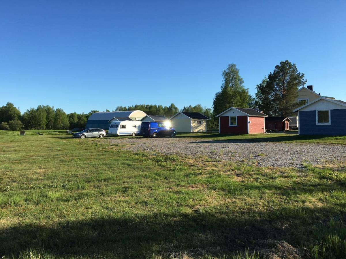 Sangis Motell Och Camping Buitenkant foto